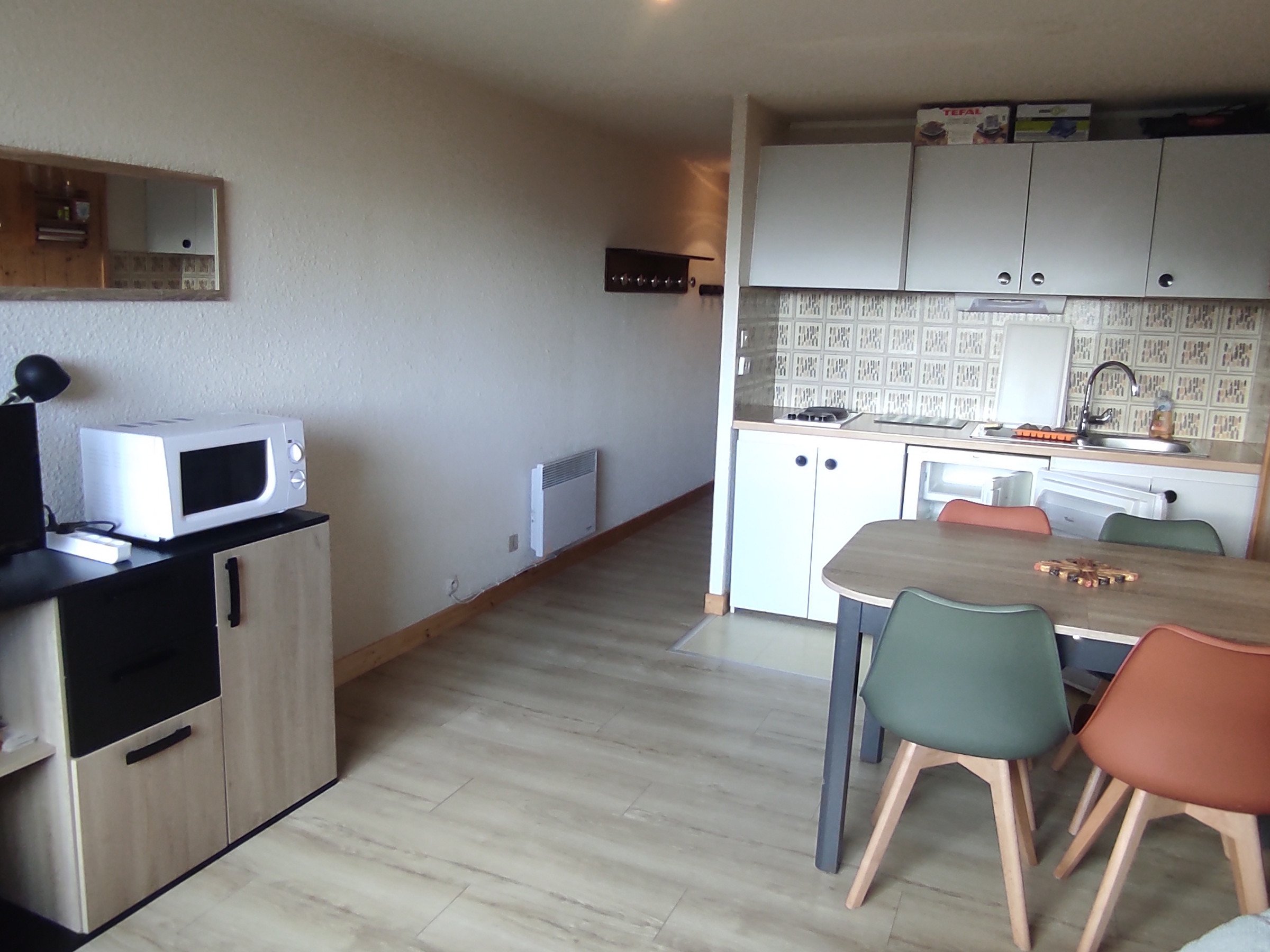 Studio 4 personnes avec balcon - Studio 4 personnes avec balcon - Super-Besse