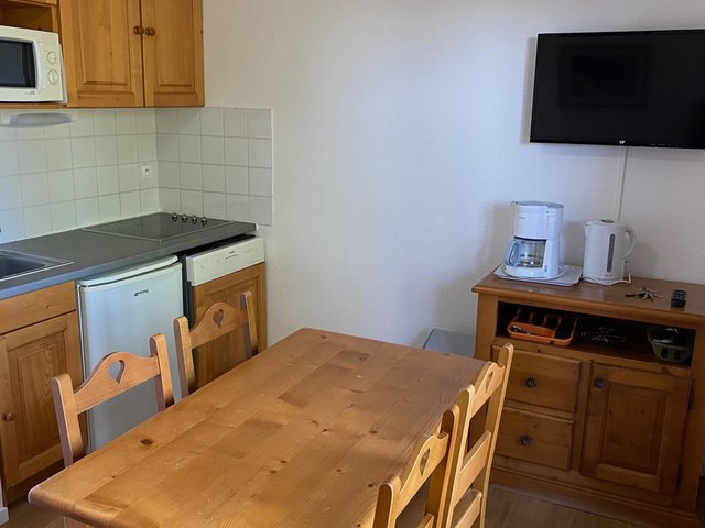 Appartement 2 pièces 4 personnes avec terrasse - Super-Besse