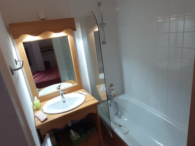 Appartement 4 pièces 8 personnes avec balcon - Super-Besse