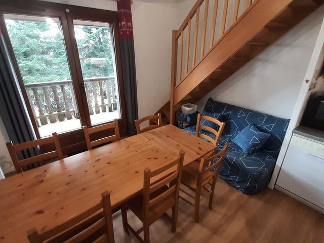 Appartement 4 pièces 8 personnes avec balcon - Super-Besse