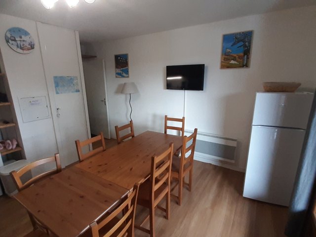 Appartement 4 pièces 8 personnes avec balcon - Super-Besse