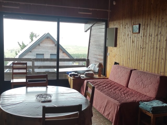 Appartement 2 pièces 4 personnes avec balcon - Super-Besse