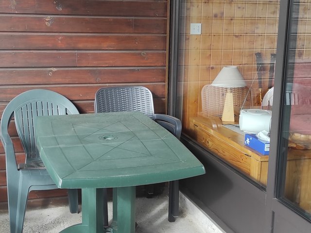 Appartement 2 pièces 4 personnes avec balcon - Super-Besse