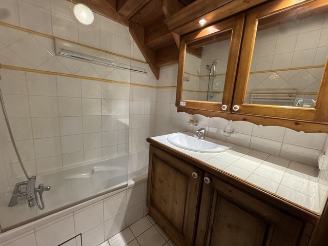 Appartement 5 pièces 8 personnes avec balcon - Les Carroz d'Araches