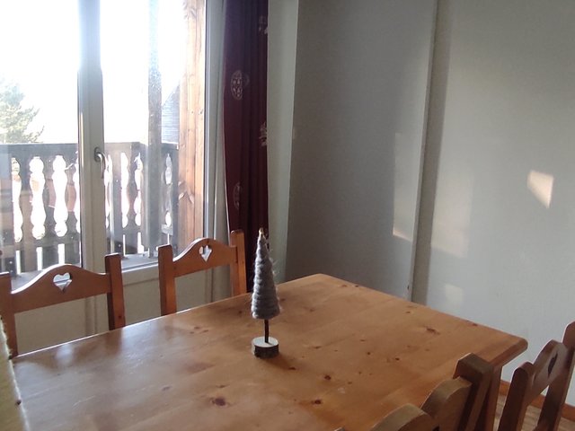 Appartement 3 pièces 5 personnes avec balcon - Super-Besse