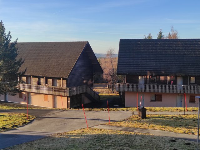 Appartement 3 pièces 5 personnes avec balcon - Super-Besse
