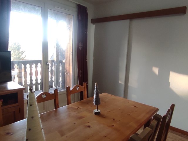 Appartement 3 pièces 5 personnes avec balcon - Super-Besse