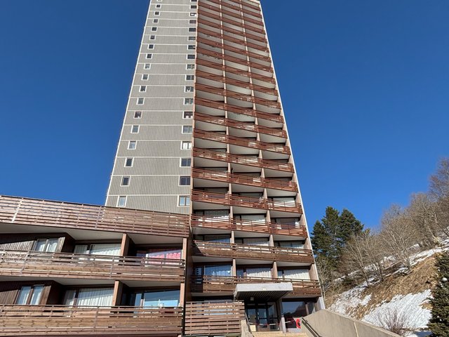 Appartement 3 pièces 4 personnes avec balcon - Super-Besse