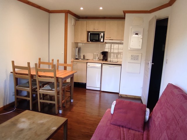 Appartement 2 pièces 4 personnes avec balcon - Super-Besse