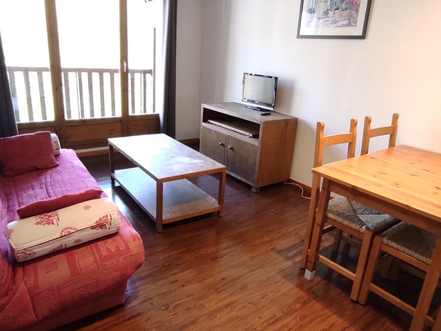 Appartement 2 pièces 4 personnes avec balcon - Super-Besse