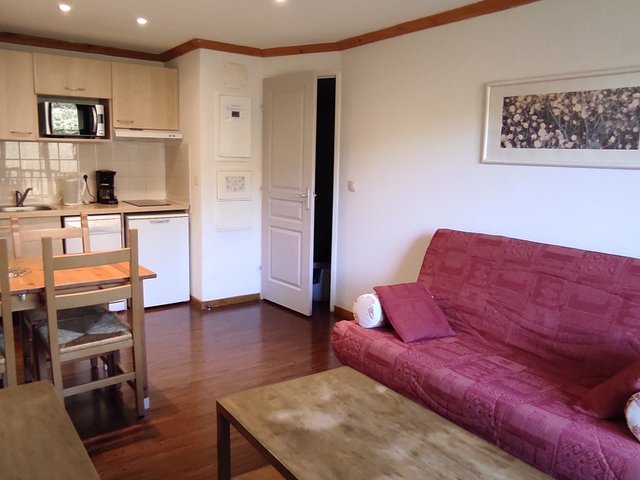 Appartement 2 pièces 4 personnes avec balcon - Super-Besse
