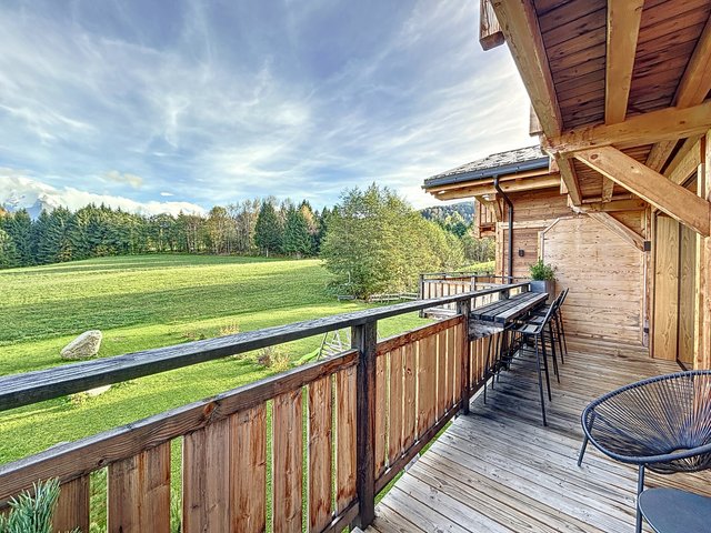 Chalet 5 pièces 8 personnes avec balcon - Combloux