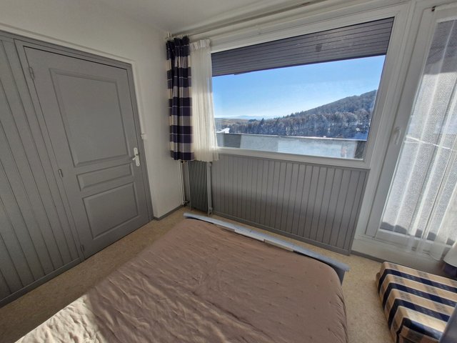 Appartement 2 pièces 4 personnes avec balcon - Super-Besse