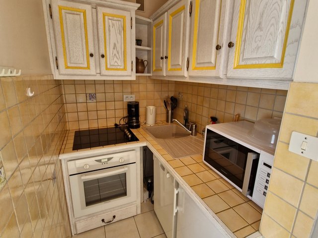 Appartement 2 pièces 4 personnes avec balcon - Super-Besse