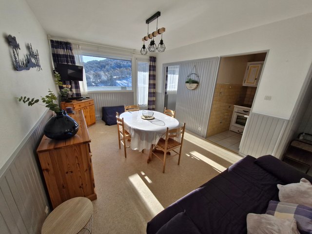 Appartement 2 pièces 4 personnes avec balcon - Super-Besse