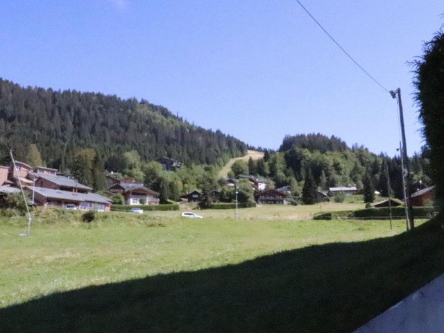 Studio 4 personnes avec terrasse - Les Carroz d'Araches