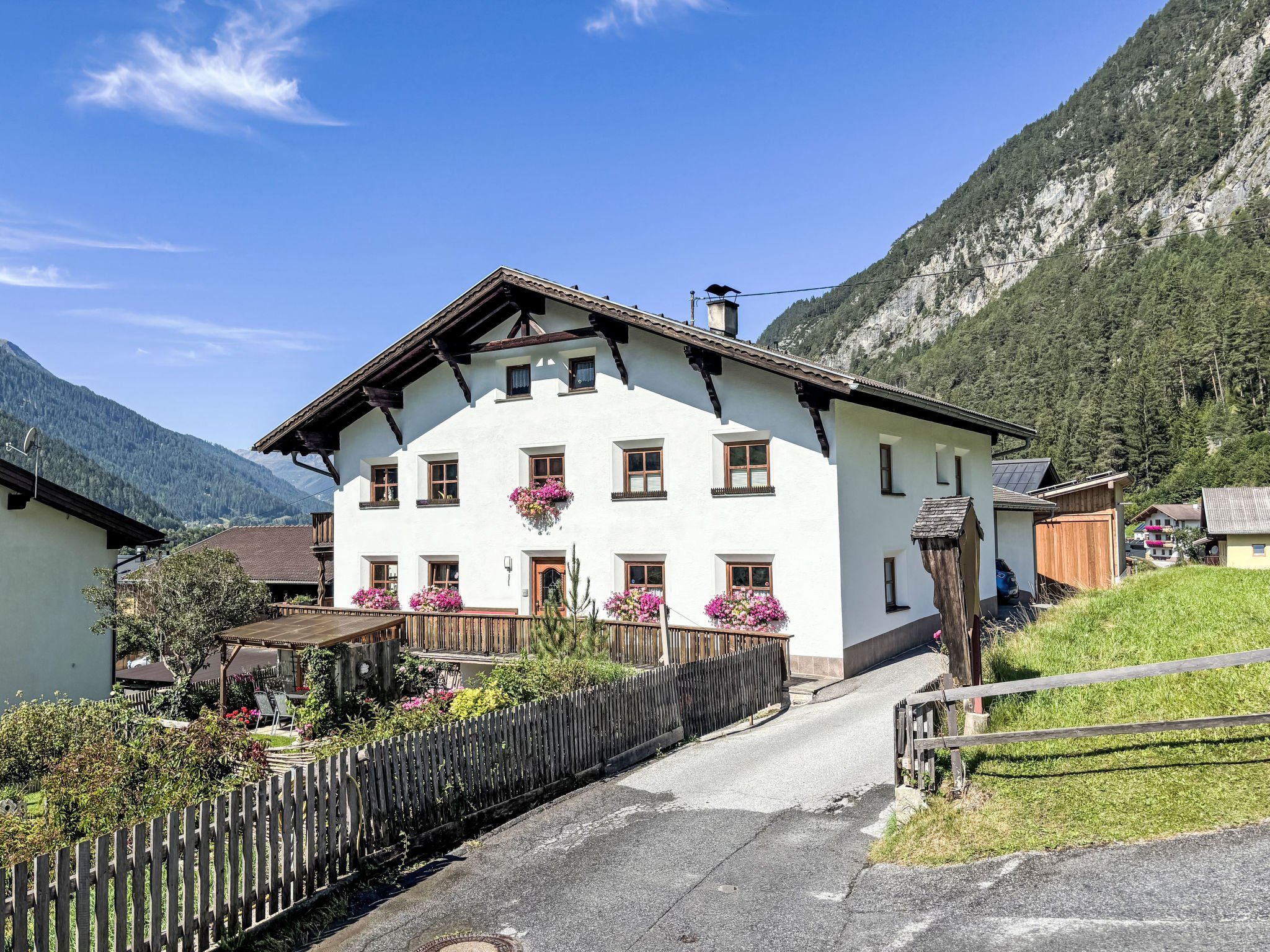 3-room apartment for 4 people Comfort - Appartement Apart Ladner 59 - Sankt Anton am Arlberg