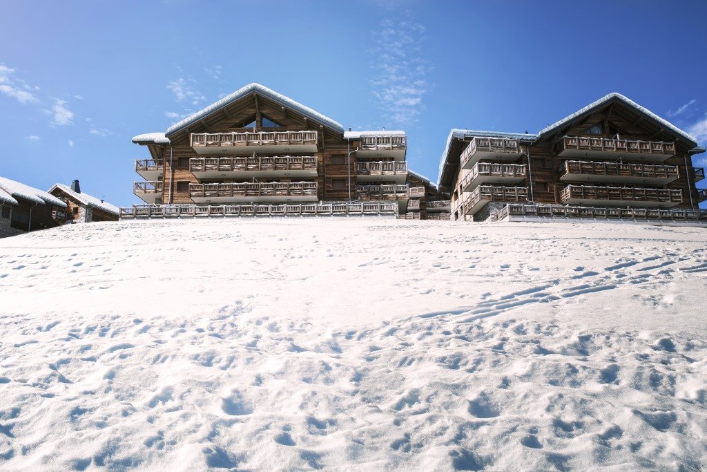 https://d1wek41qnoimq7.cloudfront.net/product/199628/W/O/travelski-home-premium-residence-terresens-caprice-blanc-4-e8a3cf87.jpg