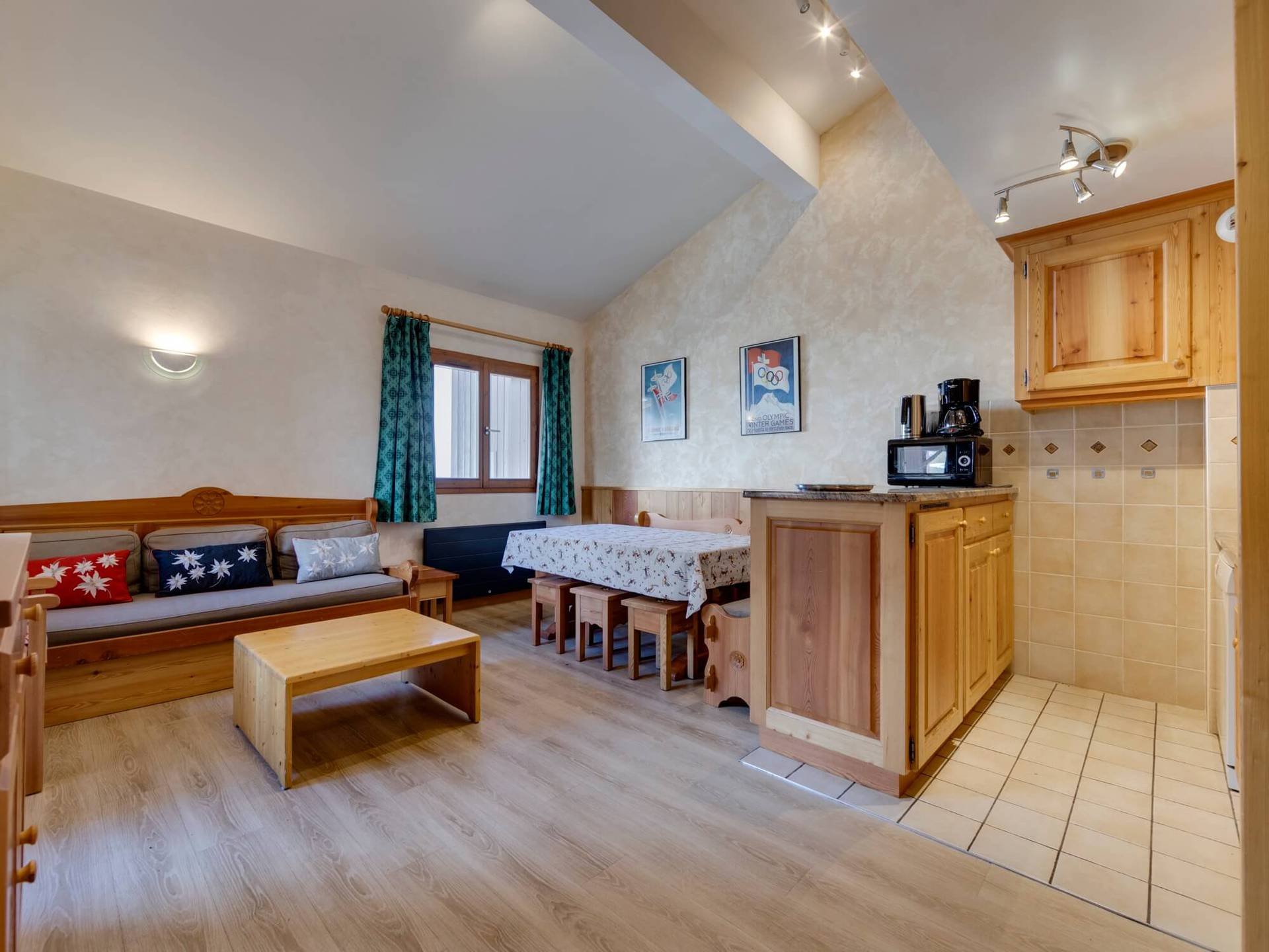 4 pièces 8 personnes - Appartements ROND POINT DES PISTES - Val d’Isère Centre