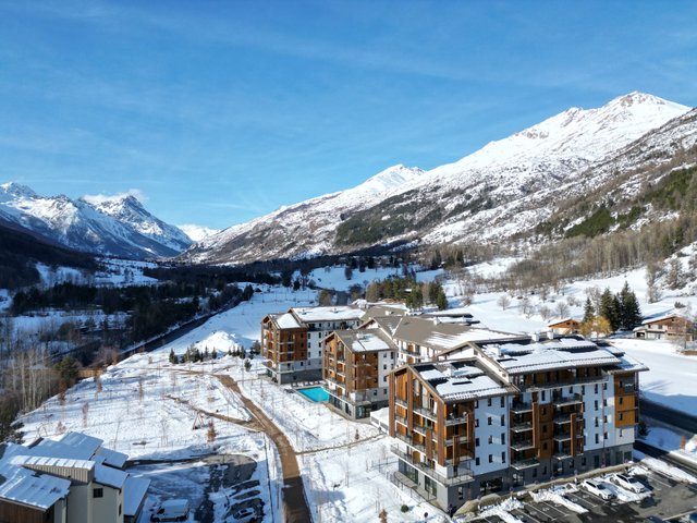 travelski home premium – Résidence Club MMV Le Serra Neva 4* - Serre Chevalier 1400 - Villeneuve
