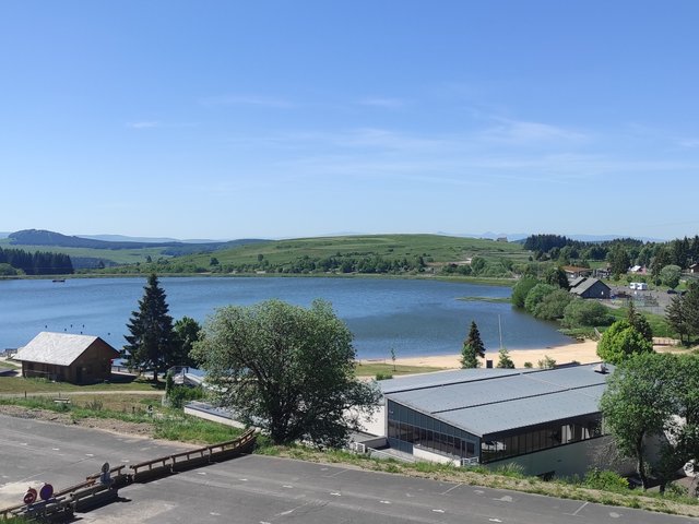 Studio 4 personnes avec balcon - Super-Besse