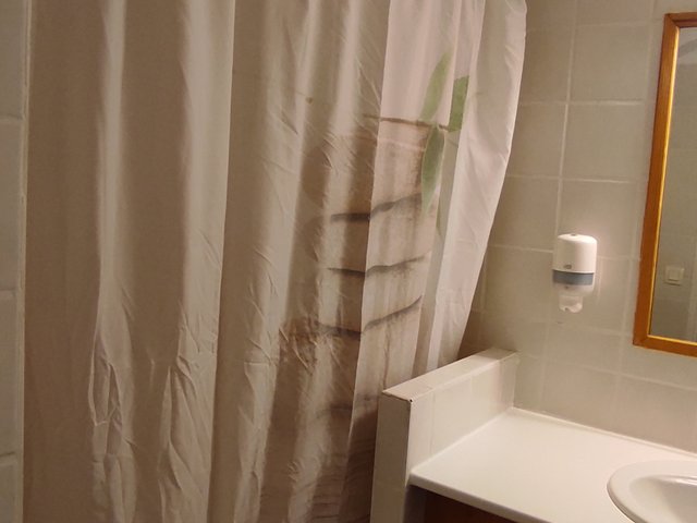 Appartement 2 pièces 4 personnes avec balcon - Super-Besse