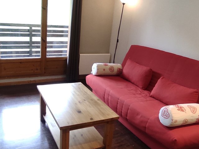 Appartement 2 pièces 4 personnes avec balcon - Super-Besse