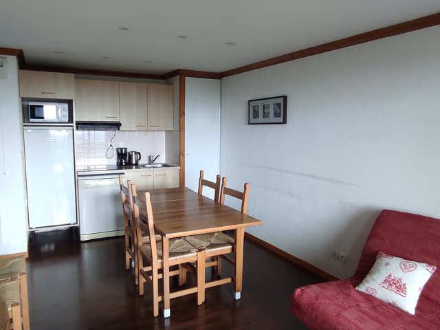 Appartement 3 pièces 6 personnes avec balcon - Super-Besse