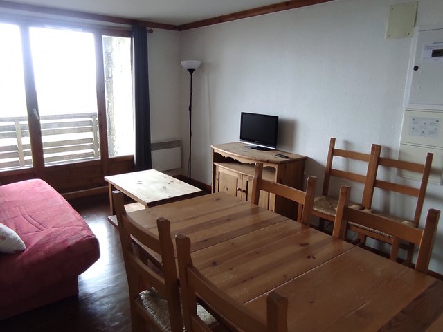 Appartement 3 pièces 6 personnes avec balcon - Super-Besse