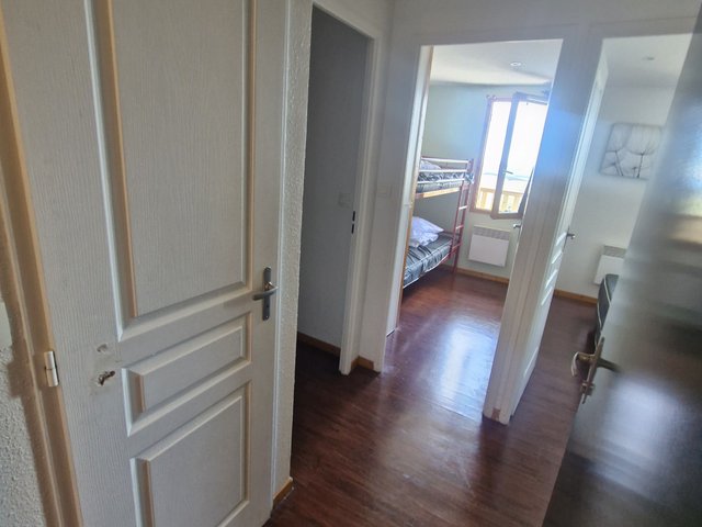 Appartement 3 pièces 6 personnes avec balcon - Super-Besse