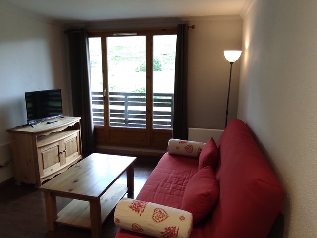Appartement 3 pièces 6 personnes avec balcon - Super-Besse