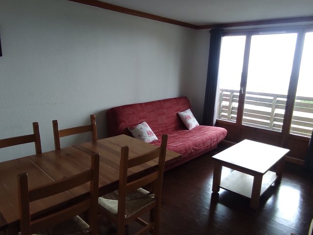 Appartement 3 pièces 6 personnes avec balcon - Super-Besse