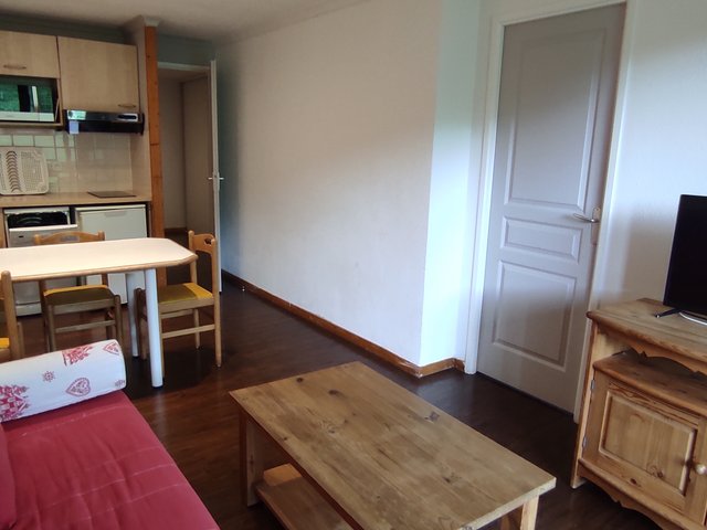 Appartement 3 pièces 6 personnes avec balcon - Super-Besse