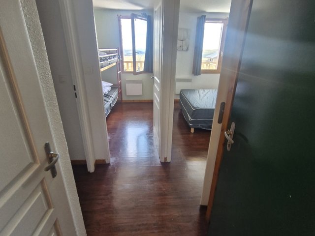 Appartement 3 pièces 6 personnes avec balcon - Super-Besse