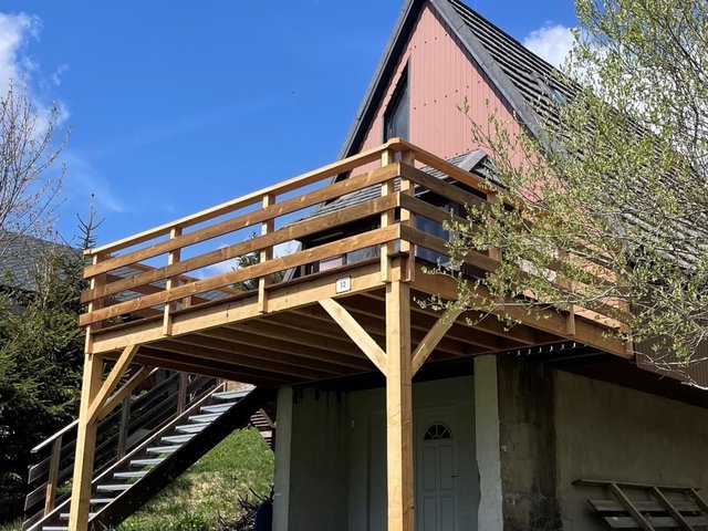 Chalet 3 pièces 8 personnes avec balcon - Super-Besse