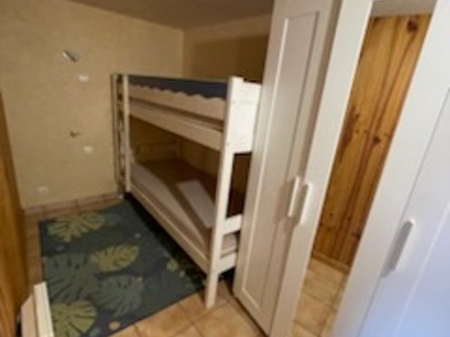 Chalet 7 pièces 12 personnes avec balcon - Super-Besse