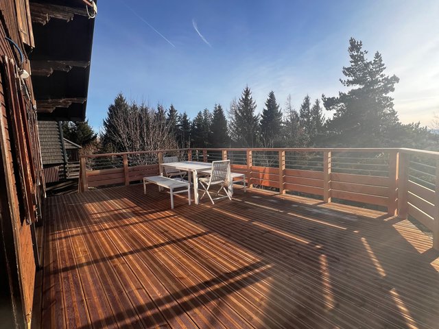 Chalet 7 pièces 12 personnes avec balcon - Super-Besse