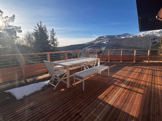 Chalet 7 pièces 12 personnes avec balcon - Super-Besse