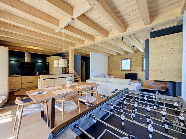 Chalet 6 pièces 6 personnes avec balcon - Combloux