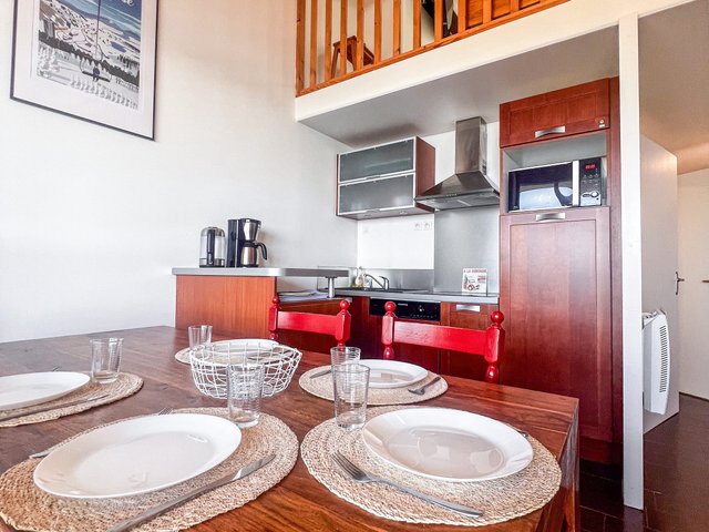 Appartement 3 pièces 8 personnes avec balcon - Super-Besse