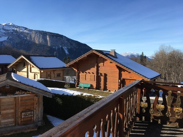 Chalet 6 pièces 10 personnes avec terrasse - Les Carroz d'Araches