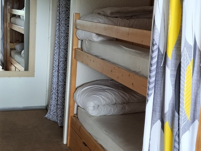 Studio 4 personnes avec balcon - Super-Besse
