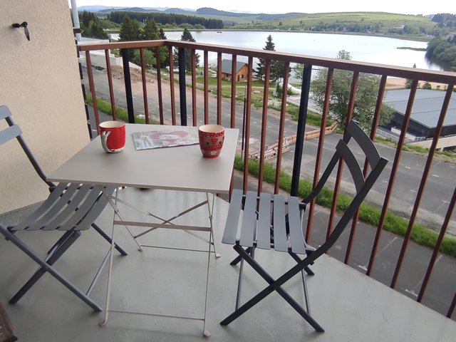 Studio 4 personnes avec balcon - Super-Besse