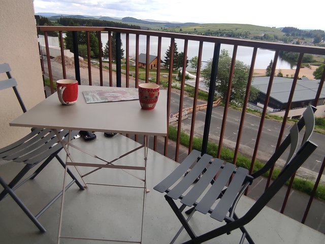 Studio 4 personnes avec balcon - Super-Besse