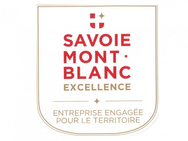 Chalet 8 pièces 10 personnes avec balcon - Samoëns