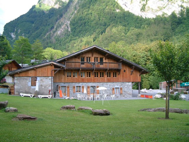 Chalet 8 pièces 10 personnes avec balcon - Samoëns