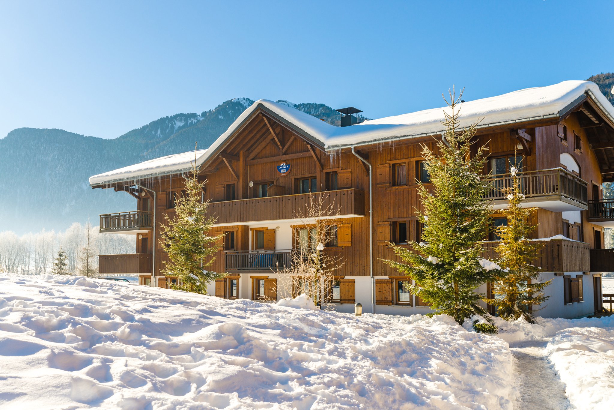https://d1wek41qnoimq7.cloudfront.net/product/200322/W/O/travelski-home-select-residence-les-fermes-de-samoens-58708012.jpg