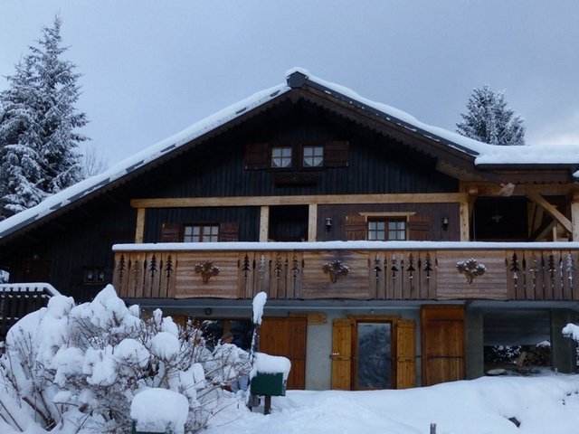 Studio 4 personnes avec terrasse - Les Carroz d'Araches