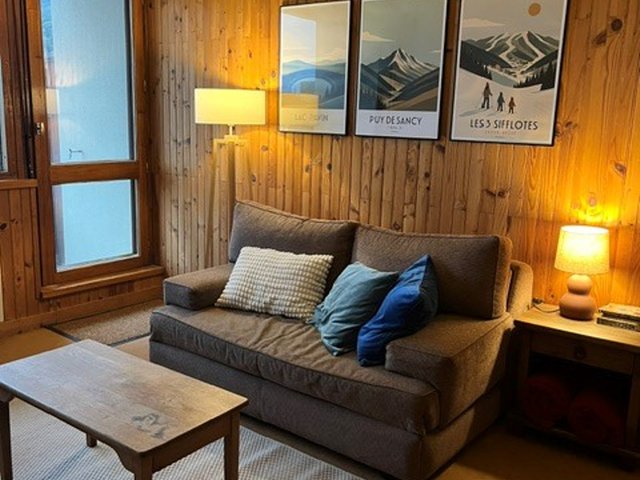 Studio 5 personnes avec balcon - Super-Besse