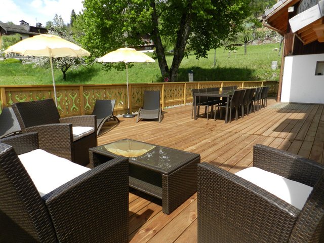 Chalet 9 pièces 18 personnes avec balcon - Samoëns